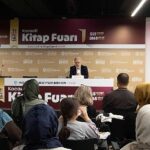 Söyleşiler kitapseverlere farklı pencereler açıyor; Kitap Fuarı’nda hayatı anlamlandıran söyleşiler